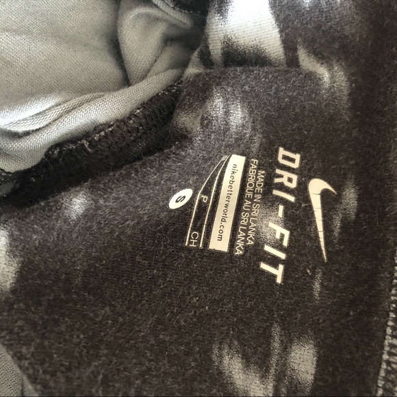 Nike Dri Fit Leggings Size Small - Picture 3 of 4